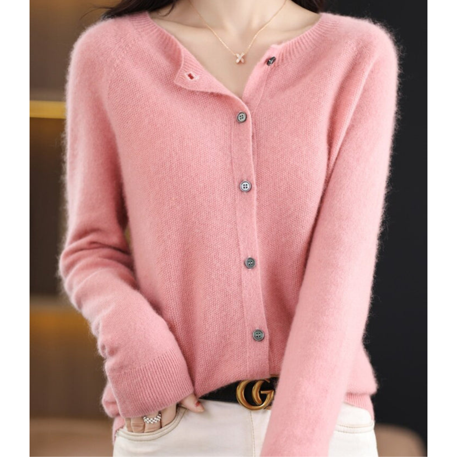 Women's Elegant Round Neck Cardigan Sweater | Elegant & Cozy