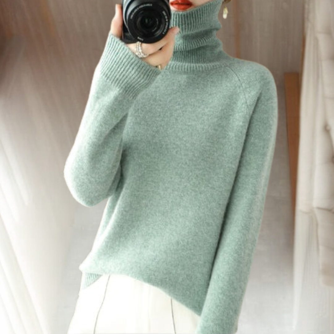 Olivia | Women's Turtleneck Sweater | Knitted