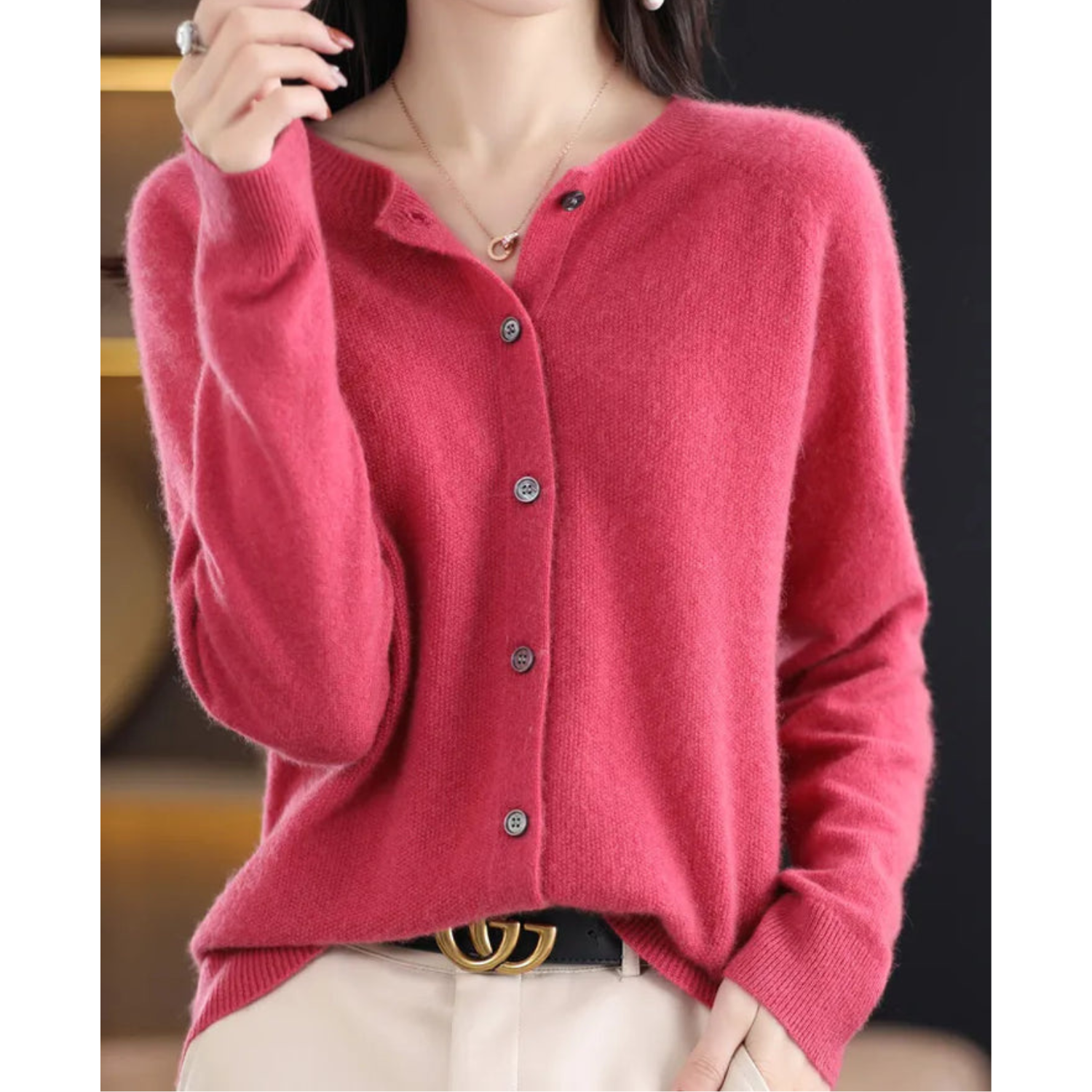 Women's Elegant Round Neck Cardigan Sweater | Elegant & Cozy