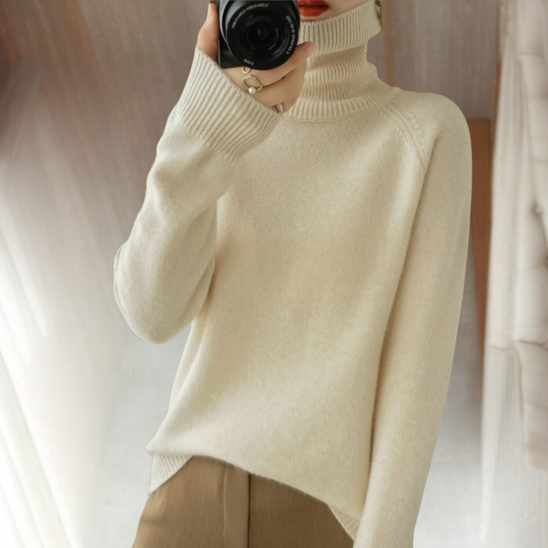 Olivia | Women's Turtleneck Sweater | Knitted